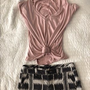 American Eagle patterned shorts